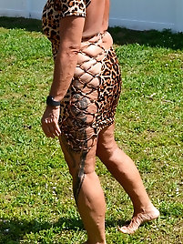 Hucowbella for International vulvas day - 24 photos